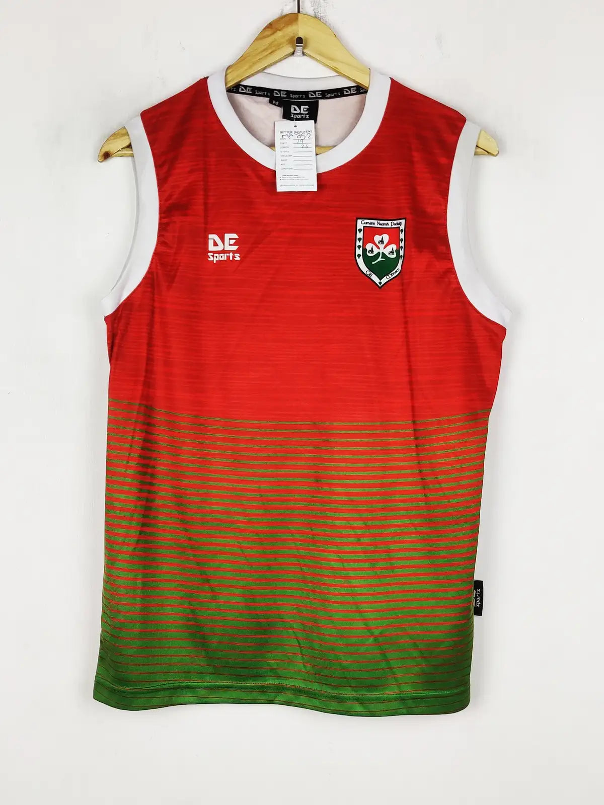 Buy online pre-used pre-loved 100% authentic & Original branded De Sport (MA-852) available in Pakistan. Top international brands avilable.