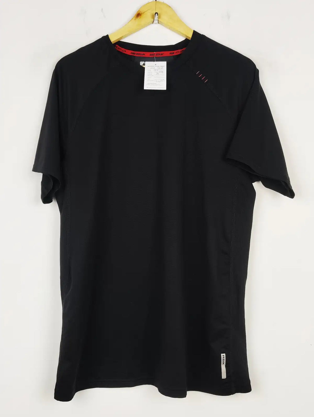 Buy online pre-used pre-loved 100% authentic & Original branded Rbx (MA-88) available in Pakistan. Top international brands avilable.