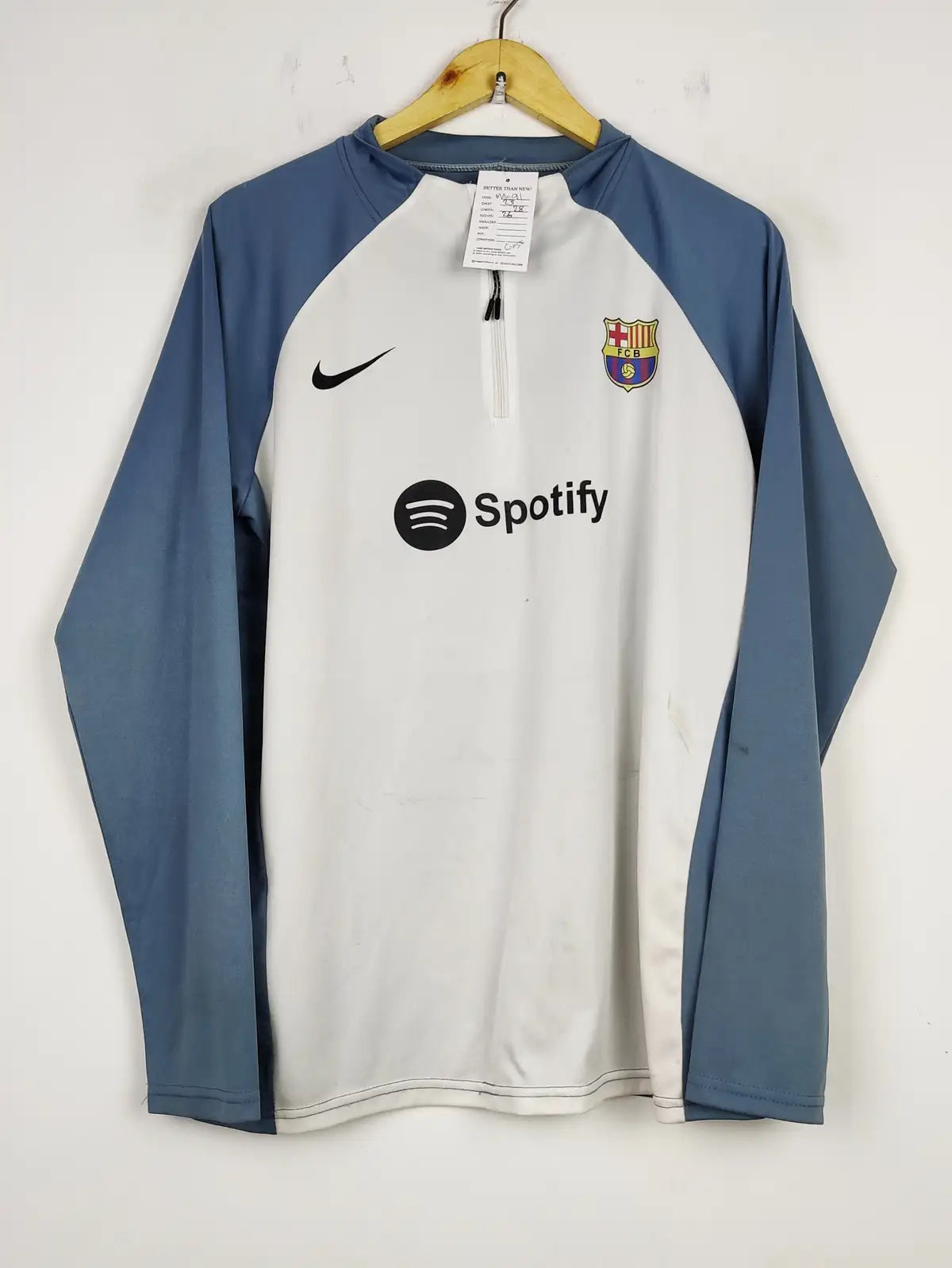 Buy online pre-used pre-loved 100% authentic & Original branded Unknown Brand (MA-91) available in Pakistan. Top international brands avilable.