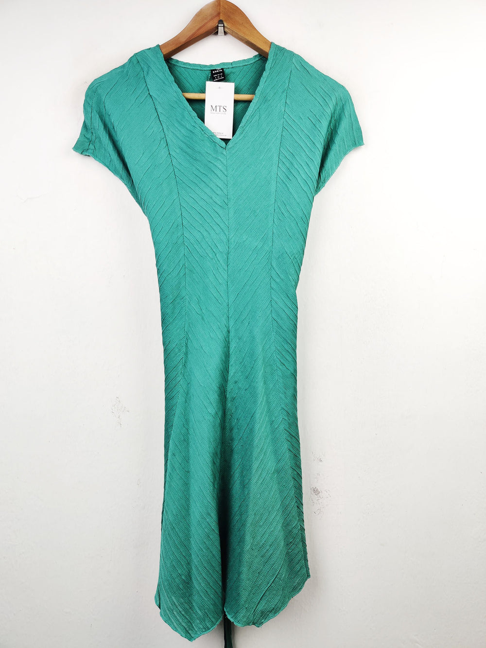 Buy online pre-used pre-loved 100% authentic & Original branded Shein (MF-1011) available in Pakistan. Top international brands avilable.