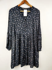 Buy online pre-used pre-loved 100% authentic & Original branded Zara (MF-1015) available in Pakistan. Top international brands avilable.