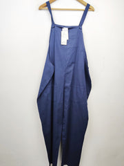 Buy online pre-used pre-loved 100% authentic & Original branded Fashion (MF-1110) available in Pakistan. Top international brands avilable.