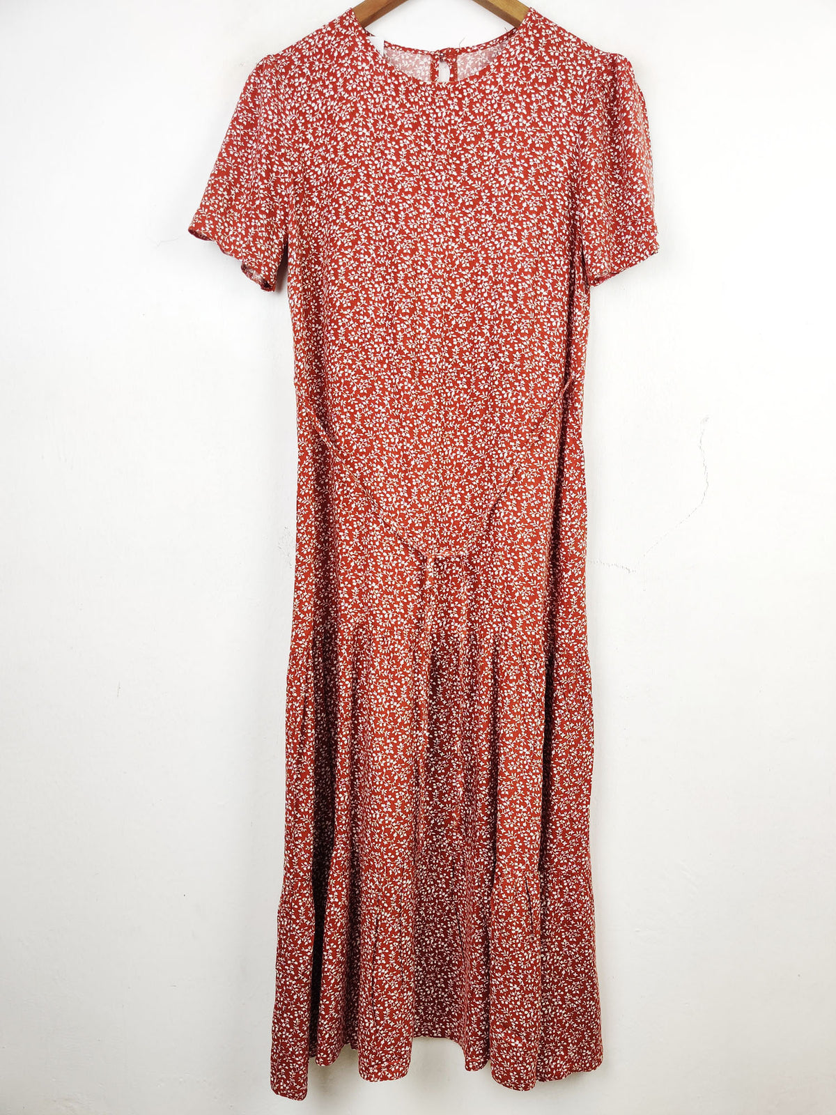 Buy online pre-used pre-loved 100% authentic & Original branded Primark (MF-1136) available in Pakistan. Top international brands avilable.