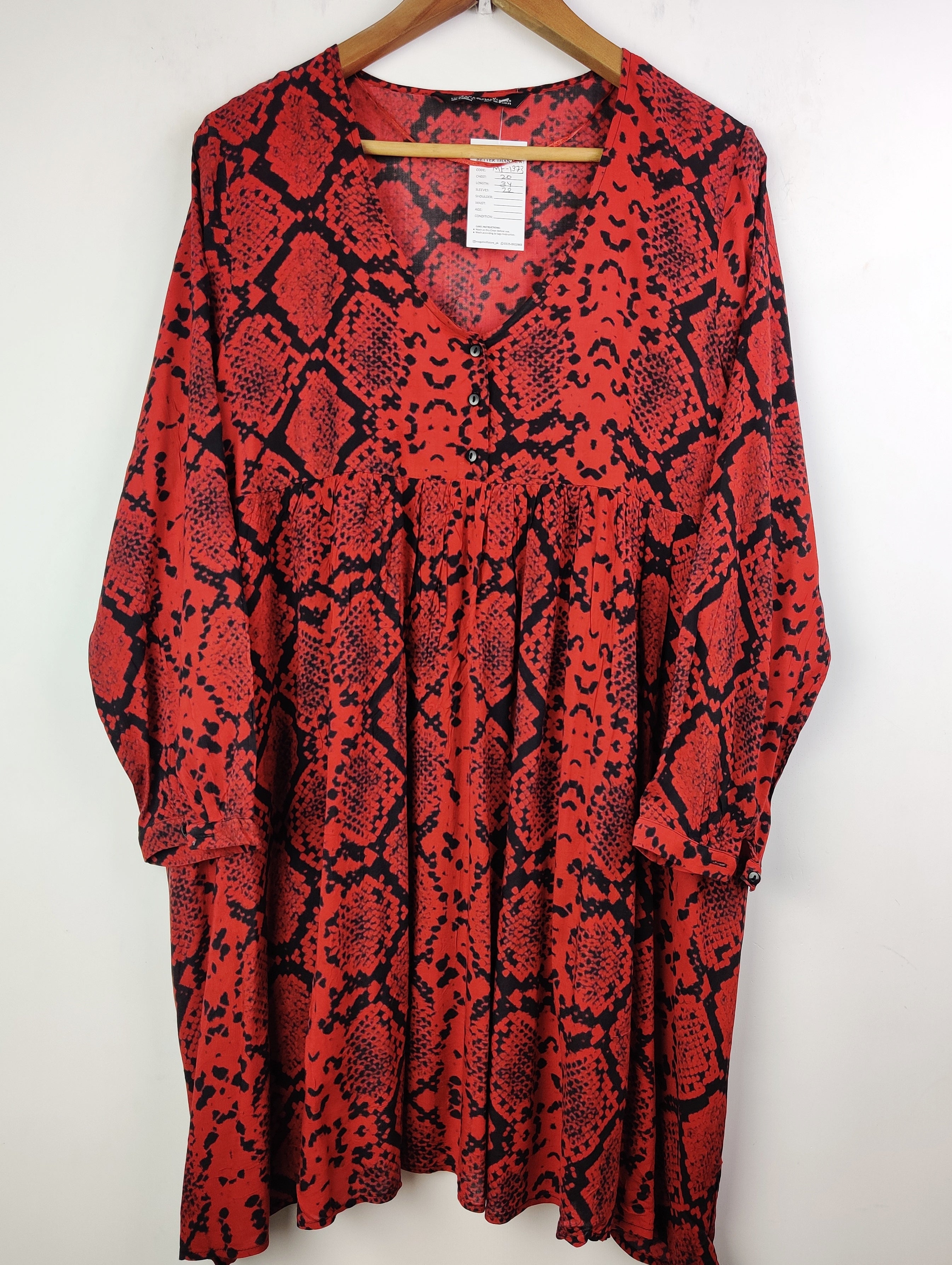 Buy online pre-used pre-loved 100% authentic & Original branded Zara (MF-1373) available in Pakistan. Top international brands avilable.