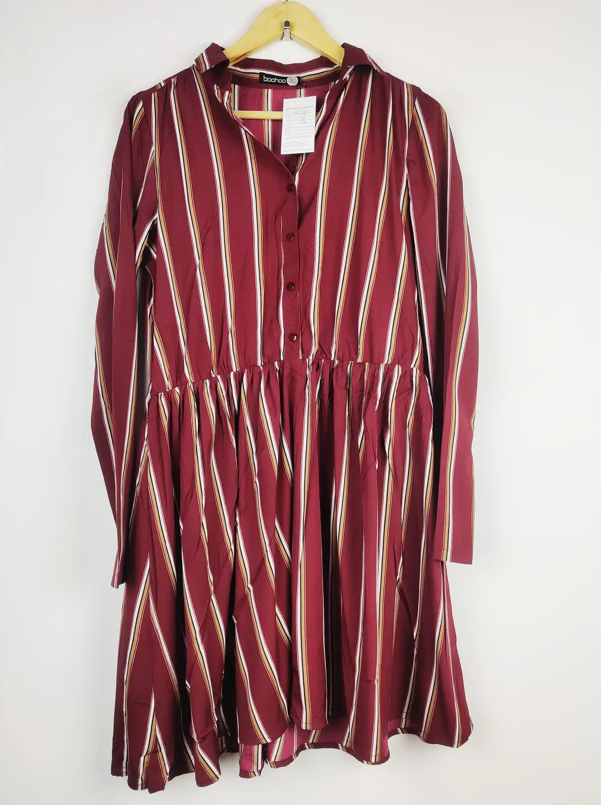 Buy online pre-used pre-loved 100% authentic & Original branded Boohoo (MF-2051) available in Pakistan. Top international brands avilable.
