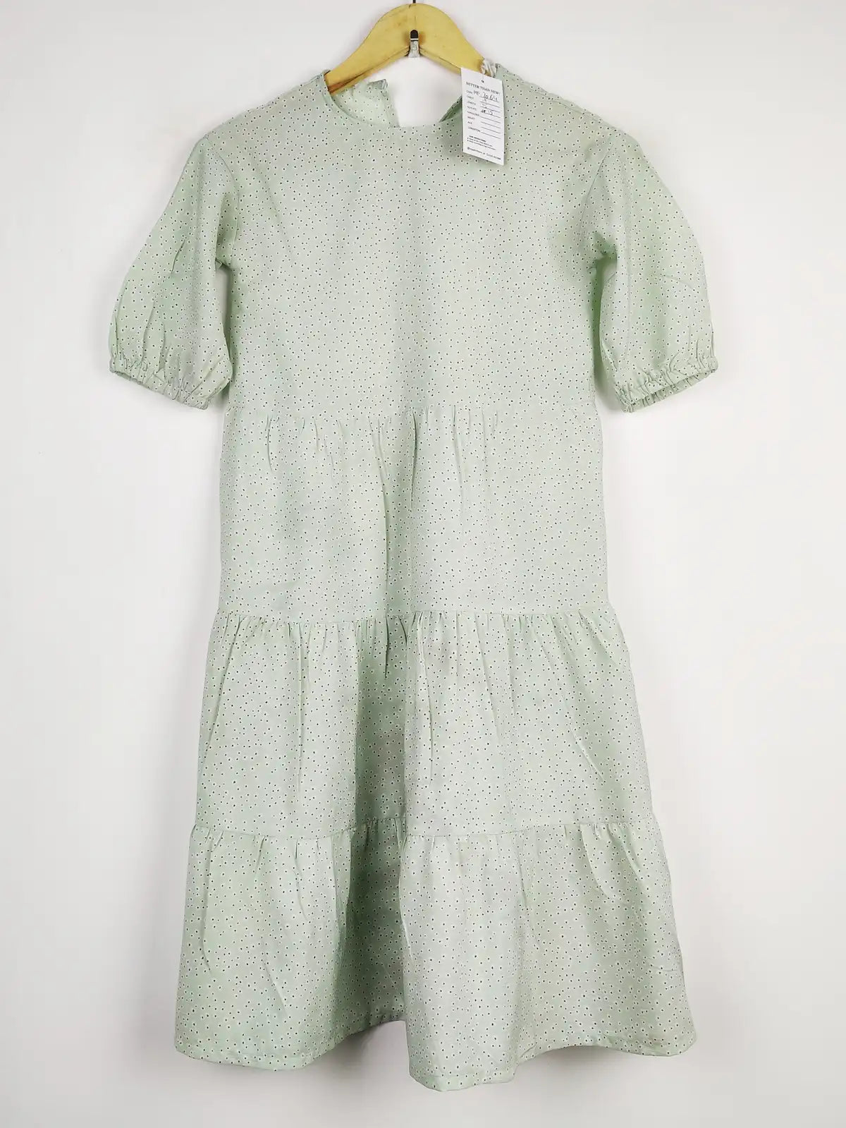 Buy online pre-used pre-loved 100% authentic & Original branded H&M (MF-2064) available in Pakistan. Top international brands avilable.