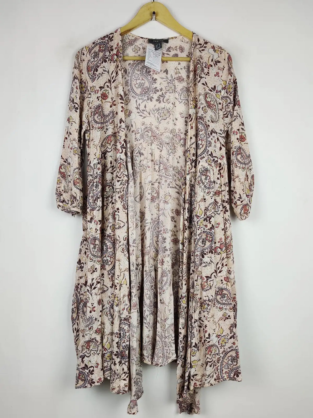 Buy online pre-used pre-loved 100% authentic & Original branded Primark (MF-2134) available in Pakistan. Top international brands avilable.