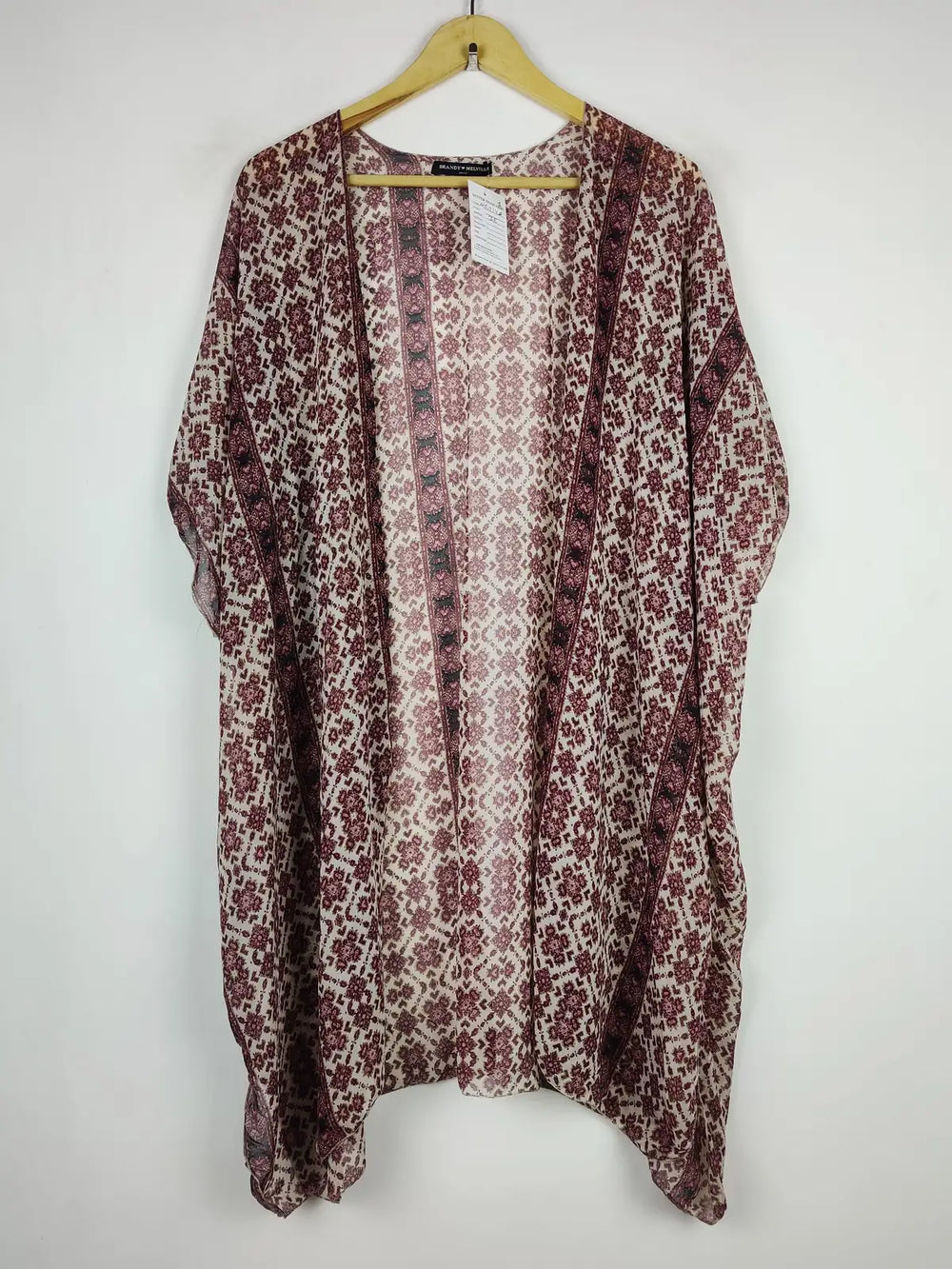 Buy online pre-used pre-loved 100% authentic & Original branded Brandy Melville (MF-2141) available in Pakistan. Top international brands avilable.