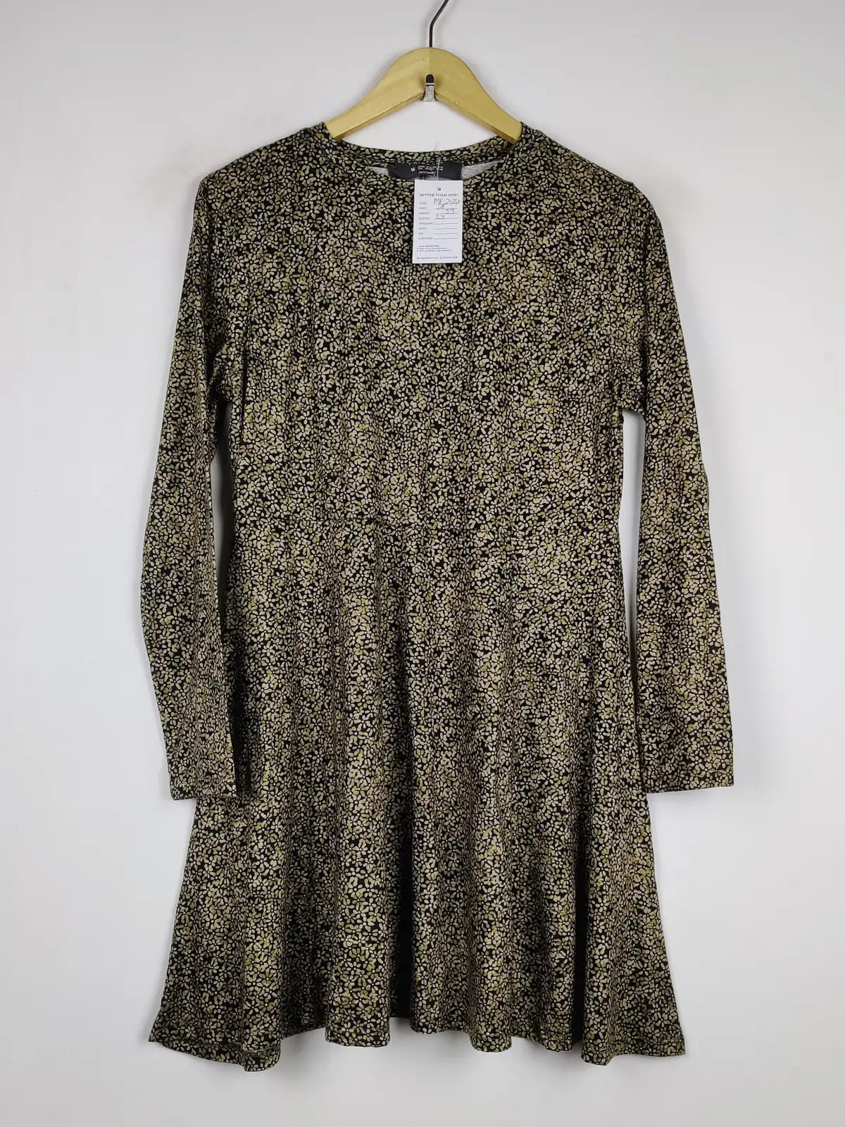 Buy online pre-used pre-loved 100% authentic & Original branded Primark (MF-2182) available in Pakistan. Top international brands avilable.
