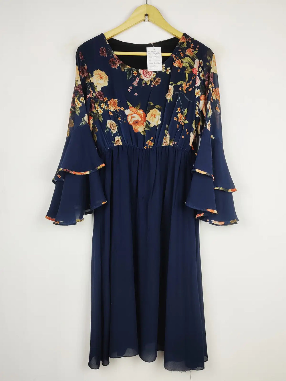 Buy online pre-used pre-loved 100% authentic & Original branded Unknown Brand (MF-2191) available in Pakistan. Top international brands avilable.