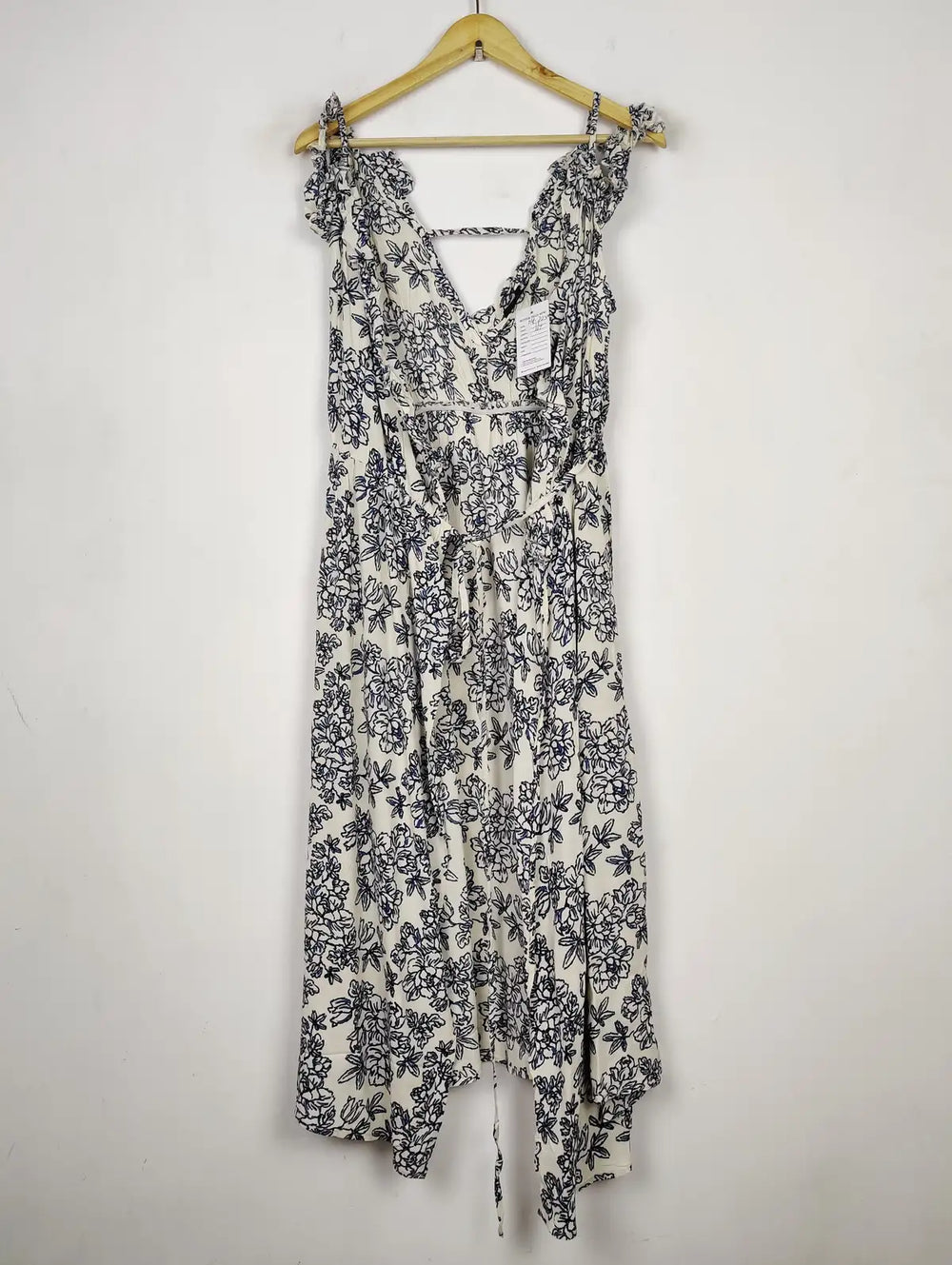 Buy online pre-used pre-loved 100% authentic & Original branded Topshop (MF-2249) available in Pakistan. Top international brands avilable.