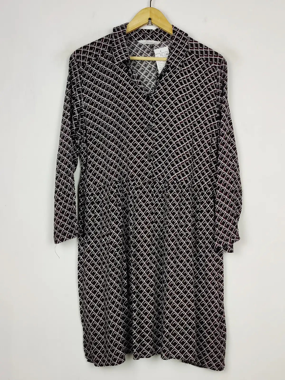 Buy online pre-used pre-loved 100% authentic & Original branded Primark (MF-2259) available in Pakistan. Top international brands avilable.