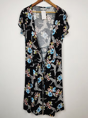 Buy online pre-used pre-loved 100% authentic & Original branded Mint&Berry (MF-234) available in Pakistan. Top international brands avilable.