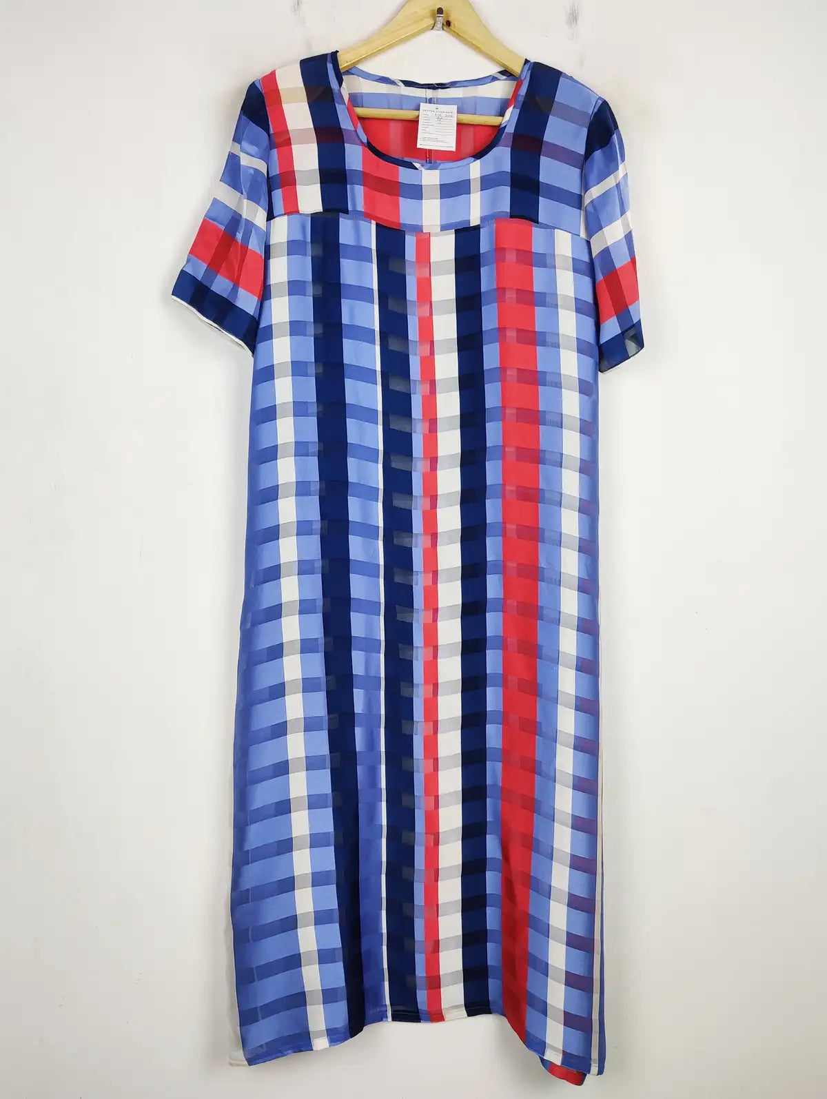 Buy online pre-used pre-loved 100% authentic & Original branded Unknown Brand (MF-2616) available in Pakistan. Top international brands avilable.