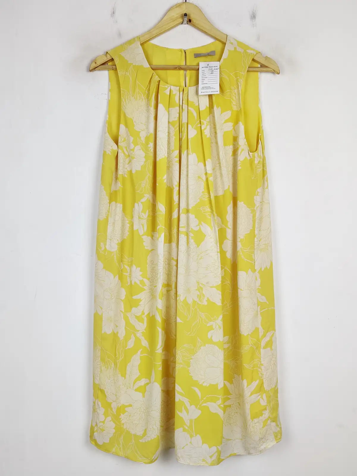Buy online pre-used pre-loved 100% authentic & Original branded H&M (MF-2618) available in Pakistan. Top international brands avilable.