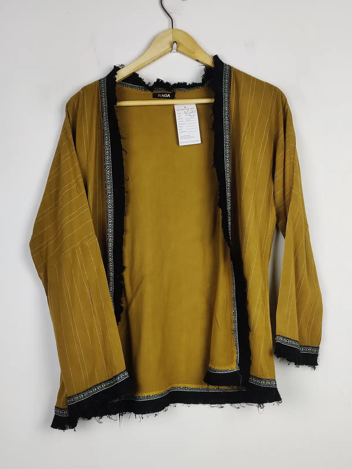 Buy online pre-used pre-loved 100% authentic & Original branded Raga (MF-2805) available in Pakistan. Top international brands avilable.