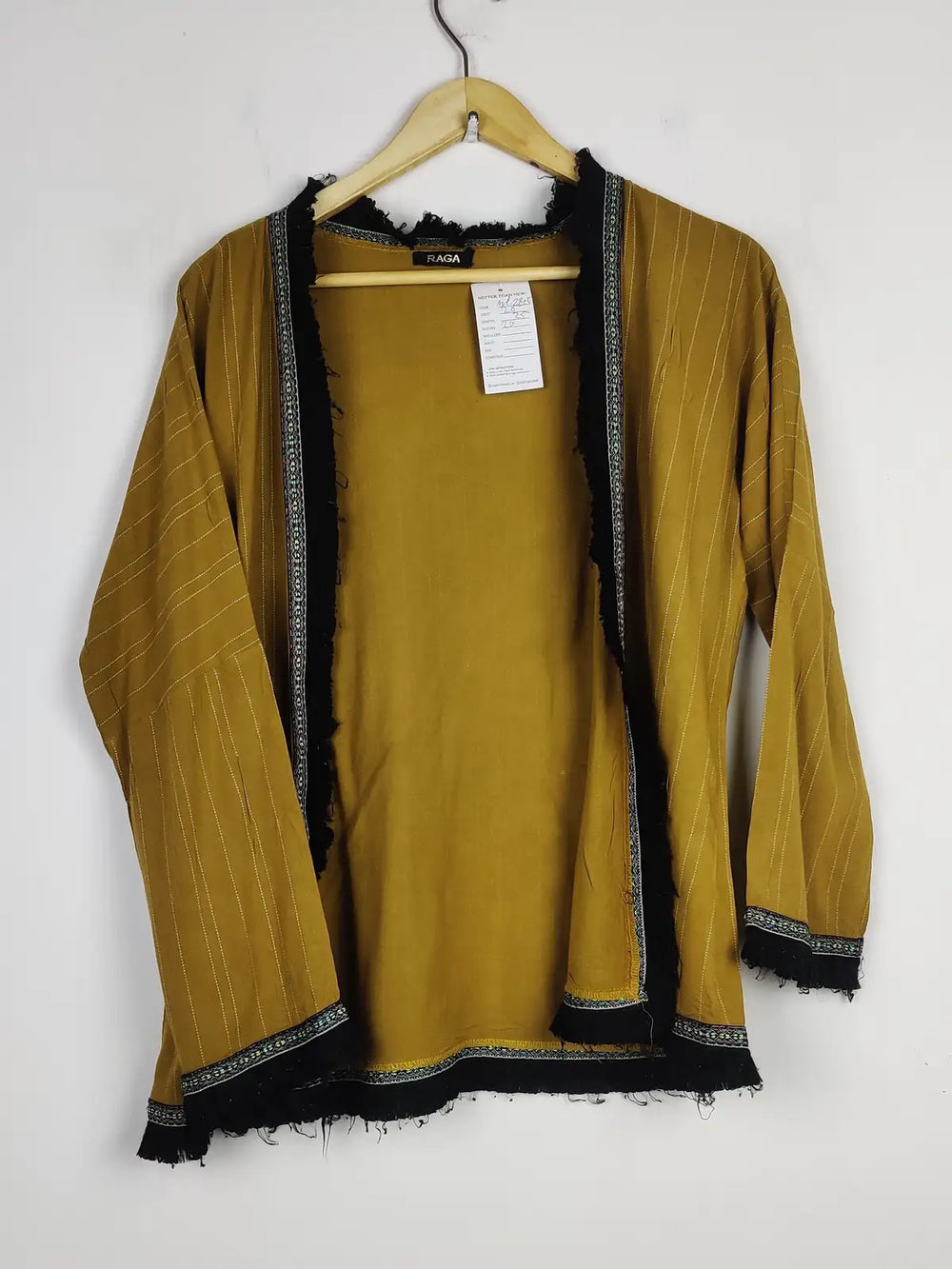 Buy online pre-used pre-loved 100% authentic & Original branded Raga (MF-2805) available in Pakistan. Top international brands avilable.