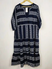 Buy online pre-used pre-loved 100% authentic & Original branded F&F (MF-2813) available in Pakistan. Top international brands avilable.