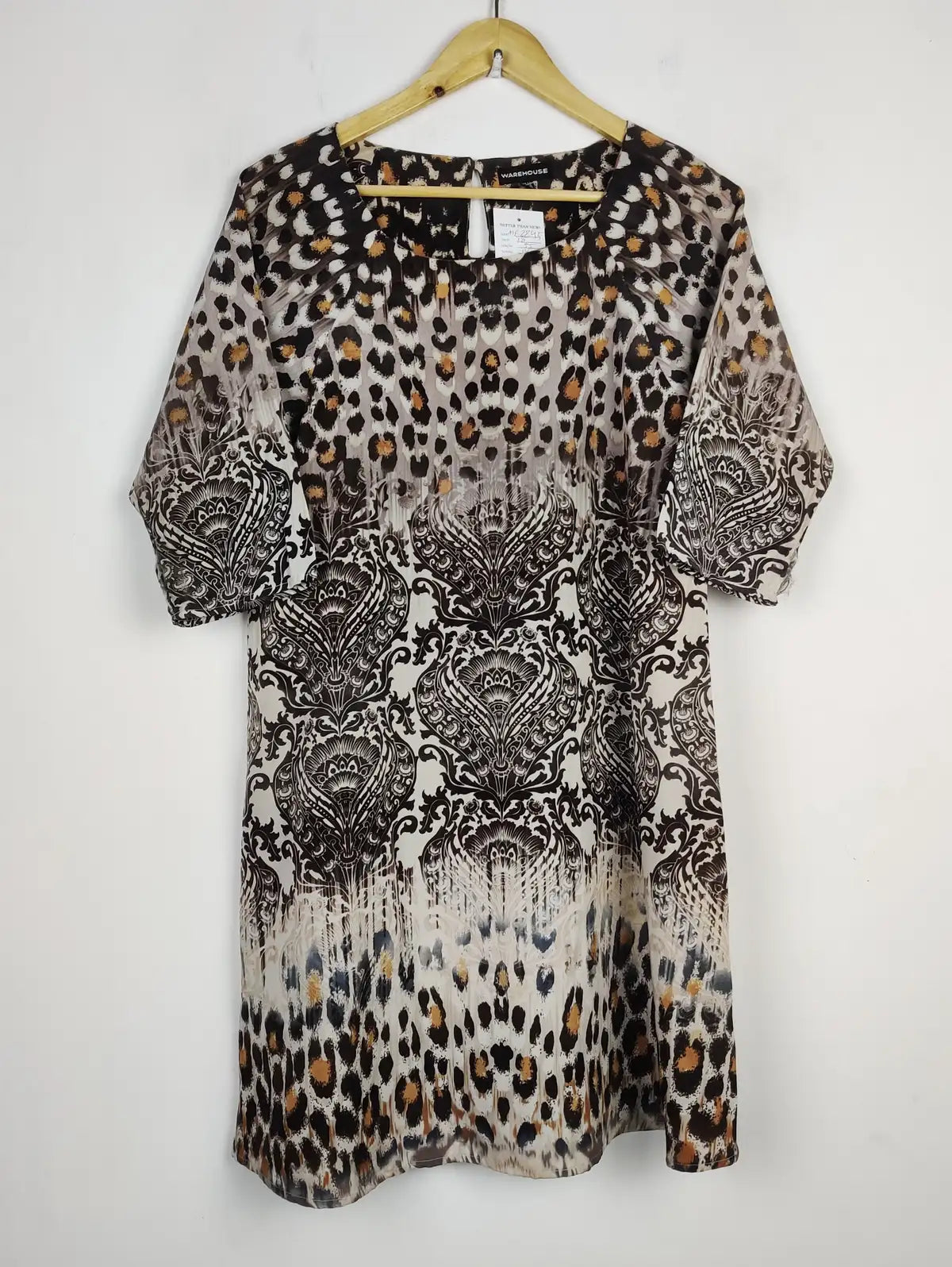 Buy online pre-used pre-loved 100% authentic & Original branded Warehouse (MF-2845) available in Pakistan. Top international brands avilable.