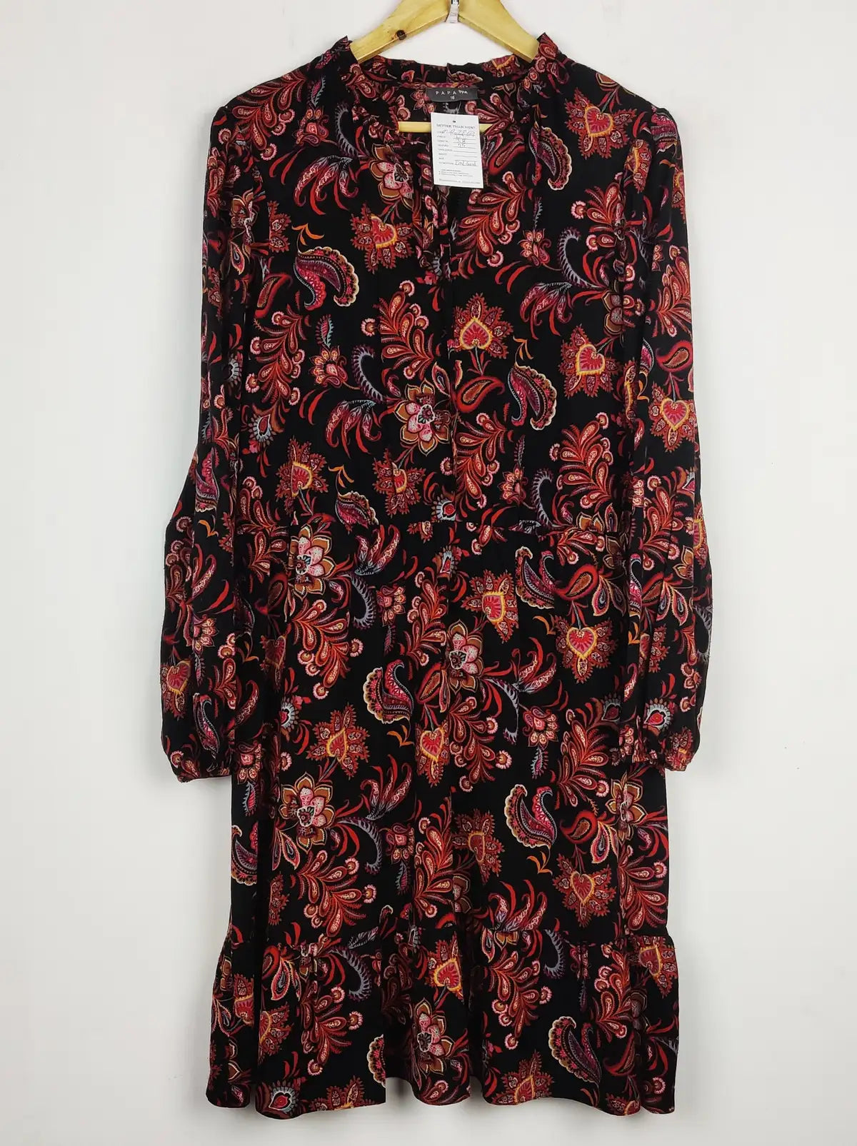 Buy online pre-used pre-loved 100% authentic & Original branded Dorothy Perkins (MF-2869) available in Pakistan. Top international brands avilable.