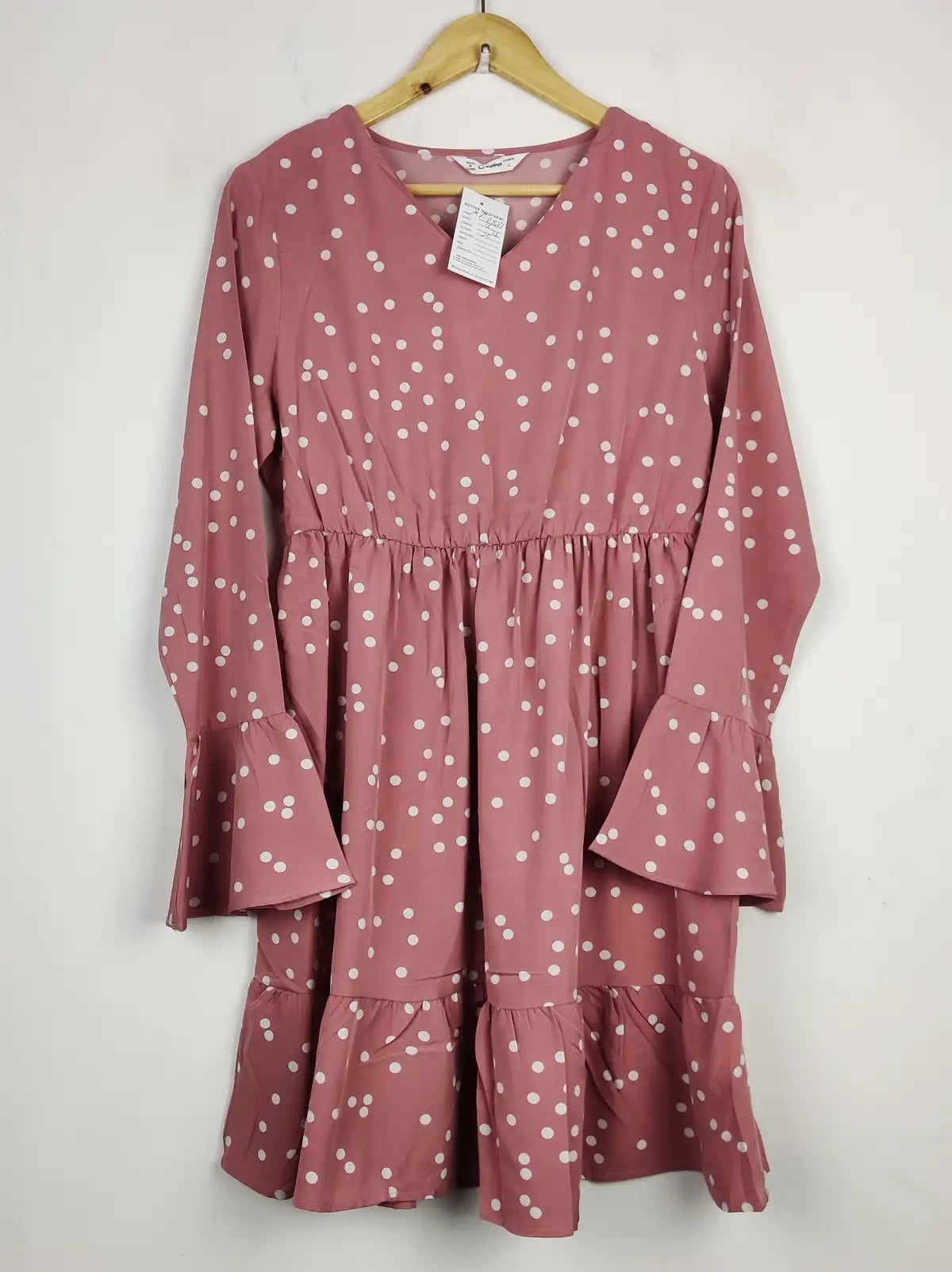 Buy online pre-used pre-loved 100% authentic & Original branded Patpat (MF-2881) available in Pakistan. Top international brands avilable.