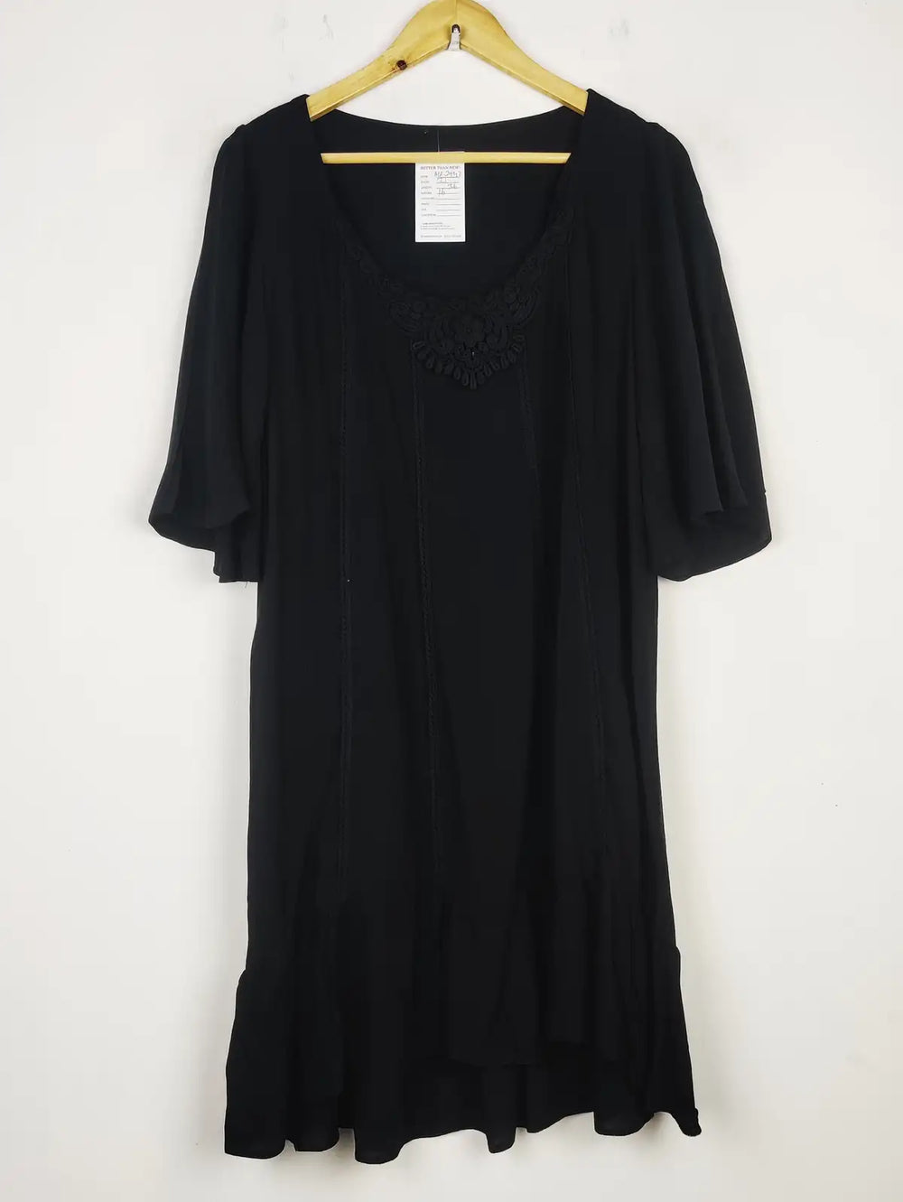 Buy online pre-used pre-loved 100% authentic & Original branded Unknown Brand (MF-2947) available in Pakistan. Top international brands avilable.