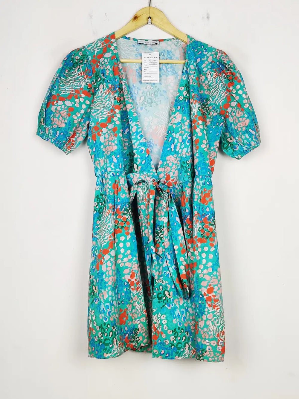 Buy online pre-used pre-loved 100% authentic & Original branded Never Fully Dressed (MF-3002) available in Pakistan. Top international brands avilable.