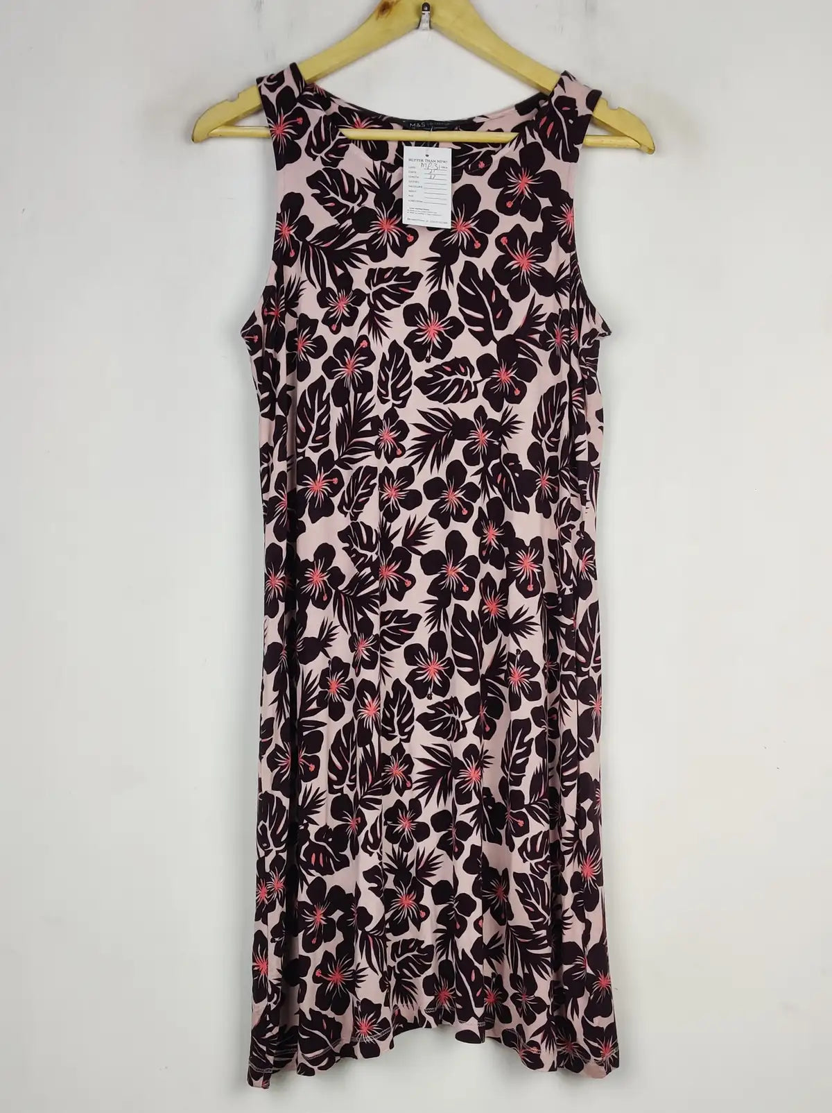 Buy online pre-used pre-loved 100% authentic & Original branded Marks & Spencer (MF-3100) available in Pakistan. Top international brands avilable.