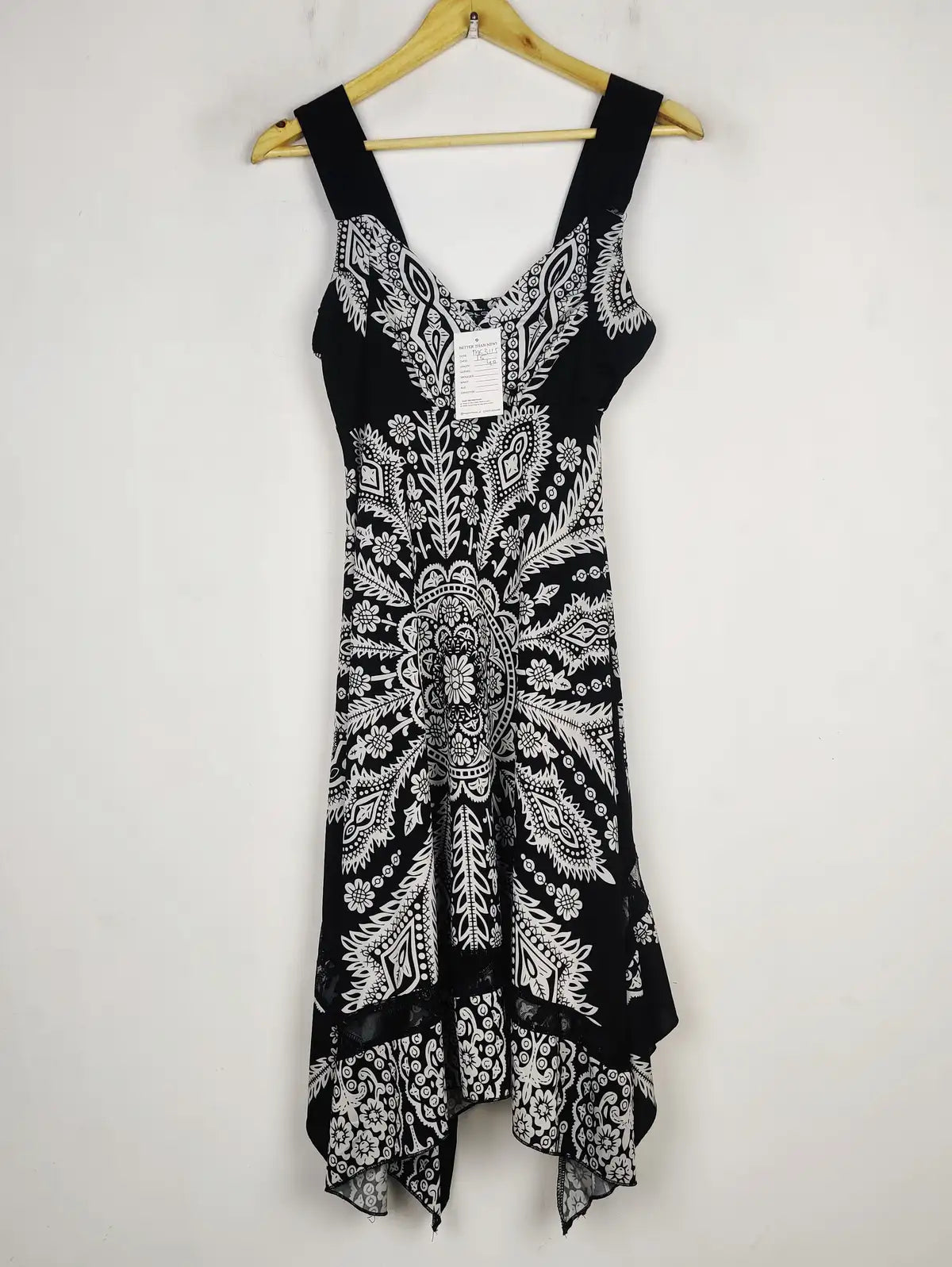 Buy online pre-used pre-loved 100% authentic & Original branded Select (MF-3115) available in Pakistan. Top international brands avilable.