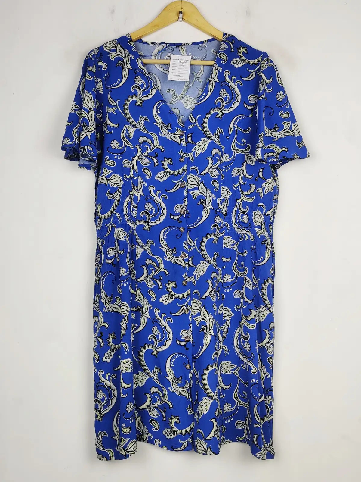Buy online pre-used pre-loved 100% authentic & Original branded Unknown Brand (MF-3158) available in Pakistan. Top international brands avilable.