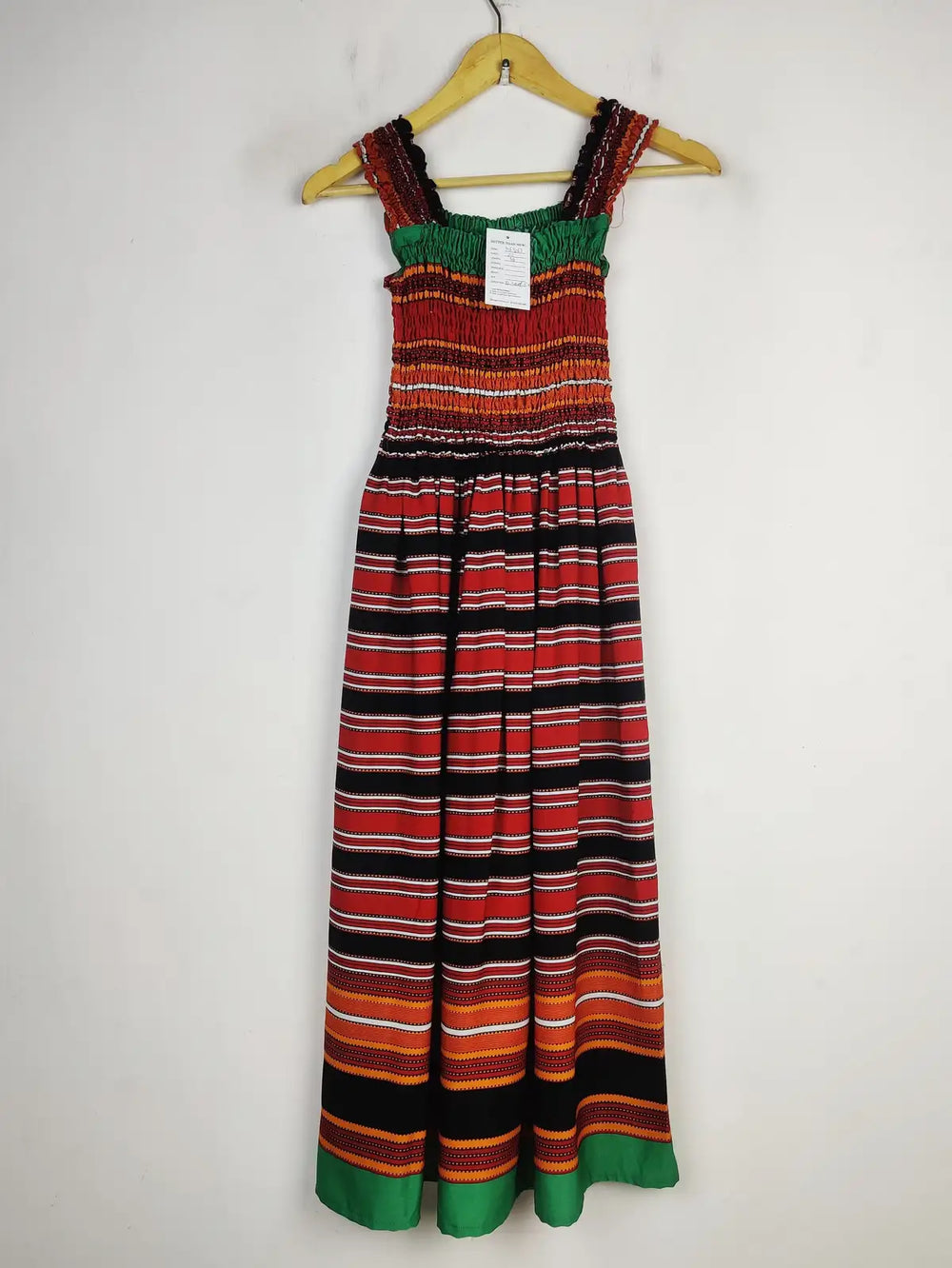 Buy online pre-used pre-loved 100% authentic & Original branded Unknown Brand (MF-3167) available in Pakistan. Top international brands avilable.