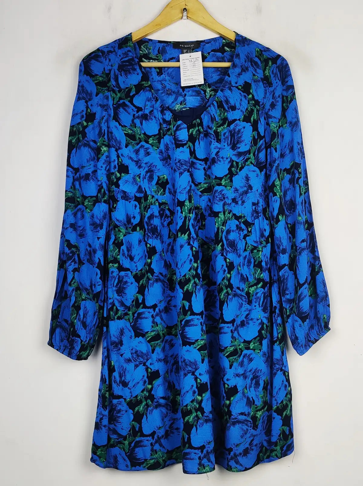 Buy online pre-used pre-loved 100% authentic & Original branded Primark (MF-3180) available in Pakistan. Top international brands avilable.
