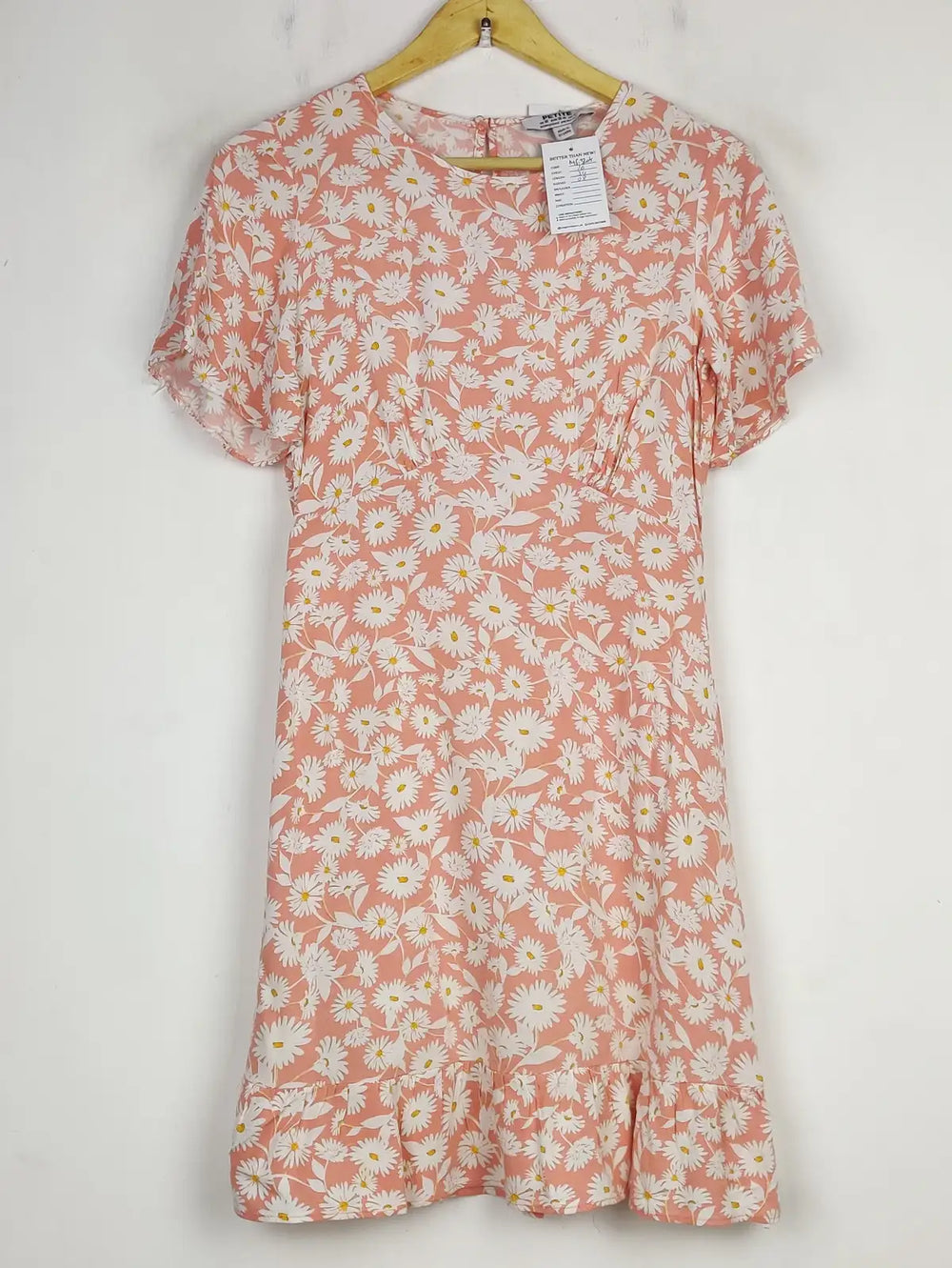 Buy online pre-used pre-loved 100% authentic & Original branded Dorothy Perkins (MF-3204) available in Pakistan. Top international brands avilable.