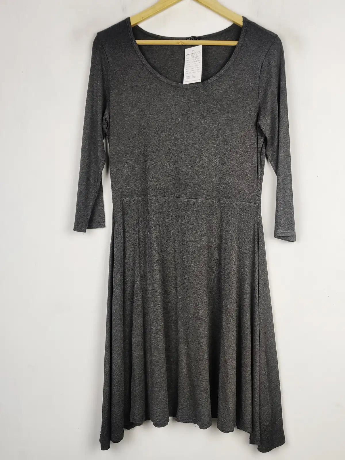 Buy online pre-used pre-loved 100% authentic & Original branded F&F (MF-3275) available in Pakistan. Top international brands avilable.