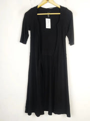 Buy online pre-used pre-loved 100% authentic & Original branded H&M (MF-3278) available in Pakistan. Top international brands avilable.
