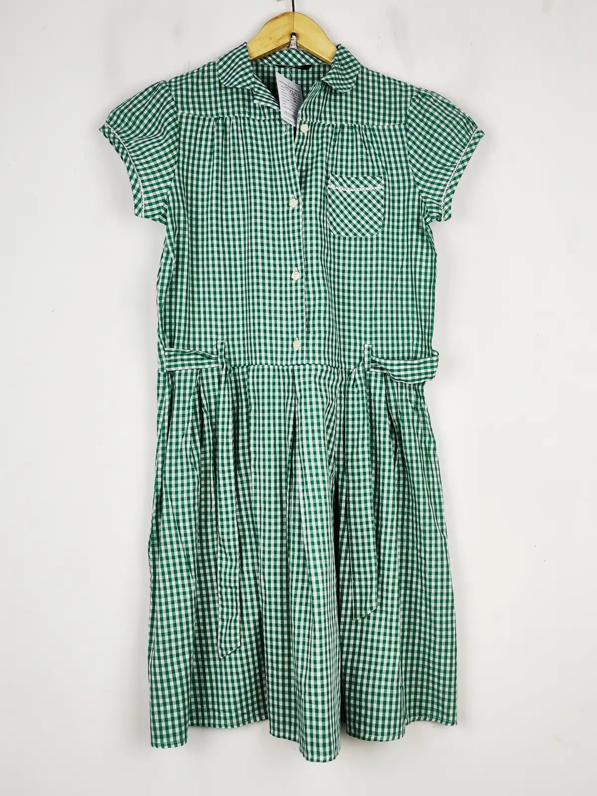 Buy online pre-used pre-loved 100% authentic & Original branded George (MF-3392) available in Pakistan. Top international brands avilable.
