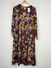 Buy online pre-used pre-loved 100% authentic & Original branded Primark (MF-3412) available in Pakistan. Top international brands avilable.