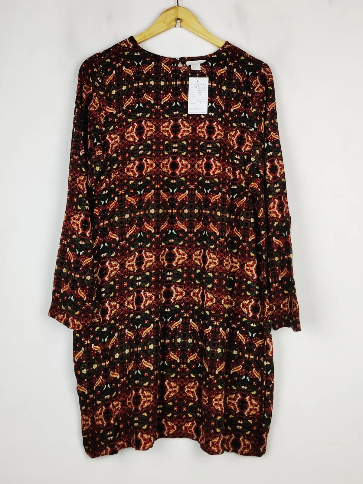 Buy online pre-used pre-loved 100% authentic & Original branded H&M (MF-3421) available in Pakistan. Top international brands avilable.