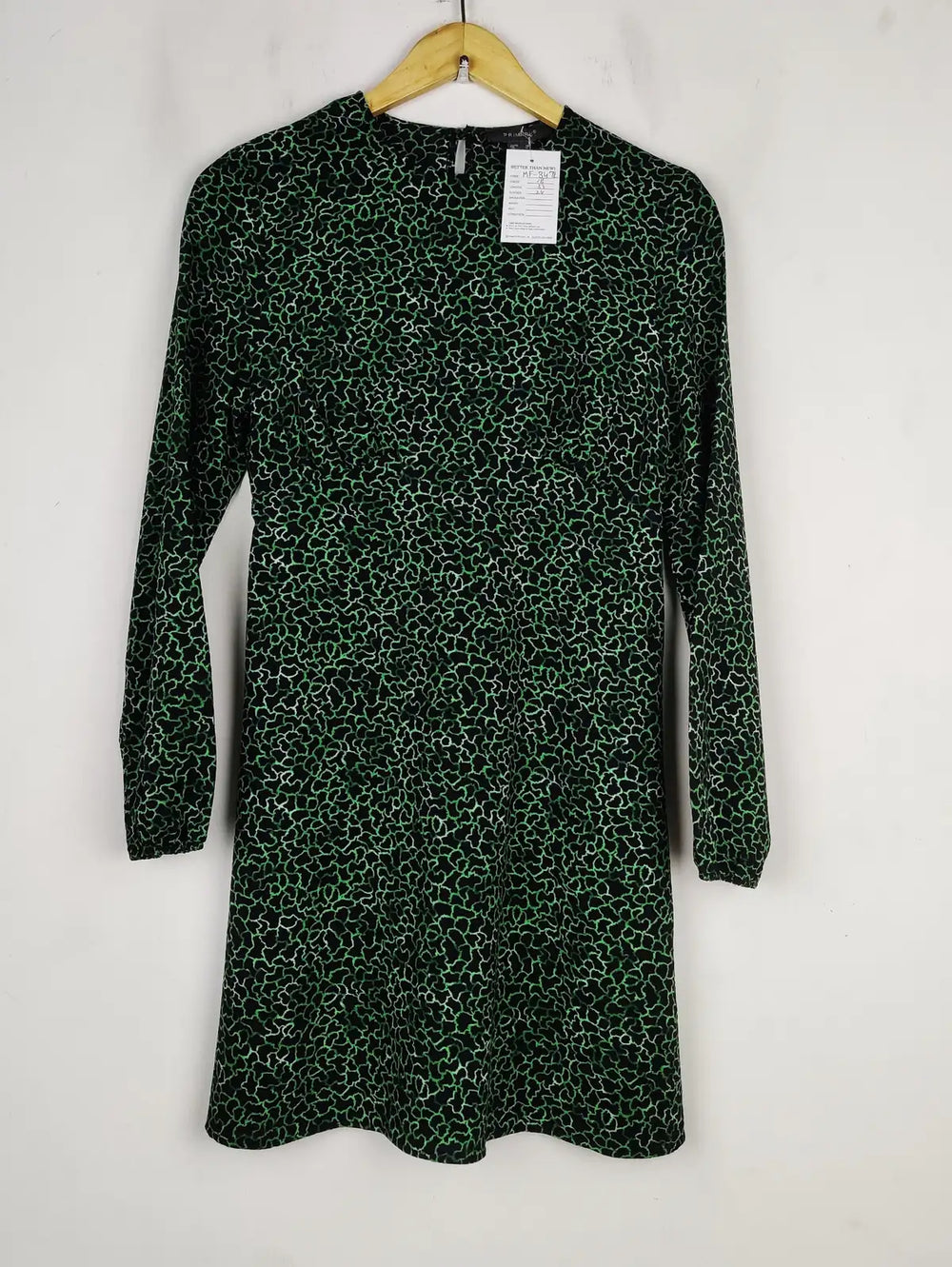 Buy online pre-used pre-loved 100% authentic & Original branded Primark (MF-3472) available in Pakistan. Top international brands avilable.