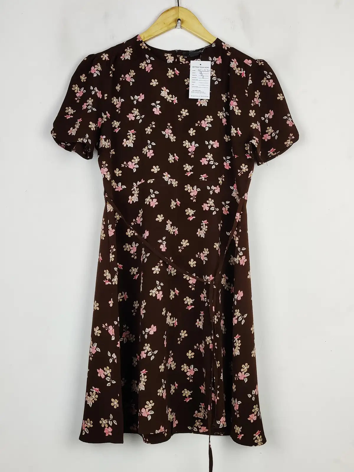 Buy online pre-used pre-loved 100% authentic & Original branded Primark (MF-3533) available in Pakistan. Top international brands avilable.
