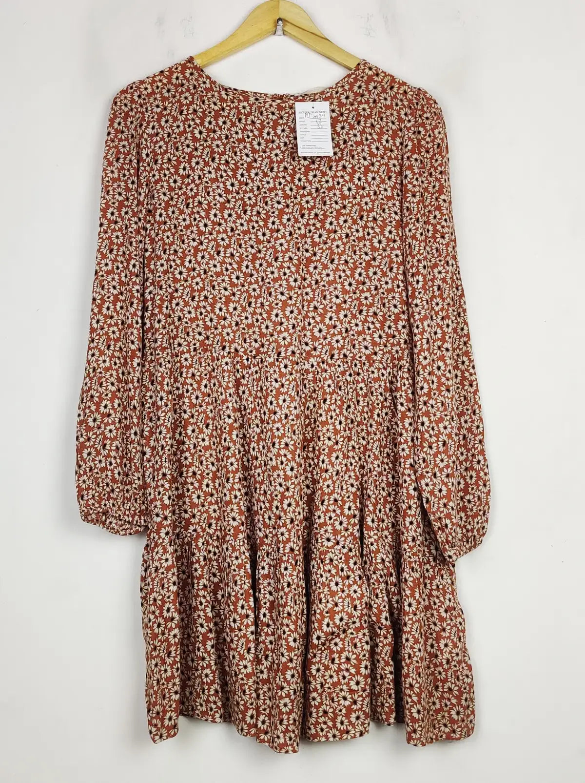 Buy online pre-used pre-loved 100% authentic & Original branded Marks & Spencer (MF-3574) available in Pakistan. Top international brands avilable.