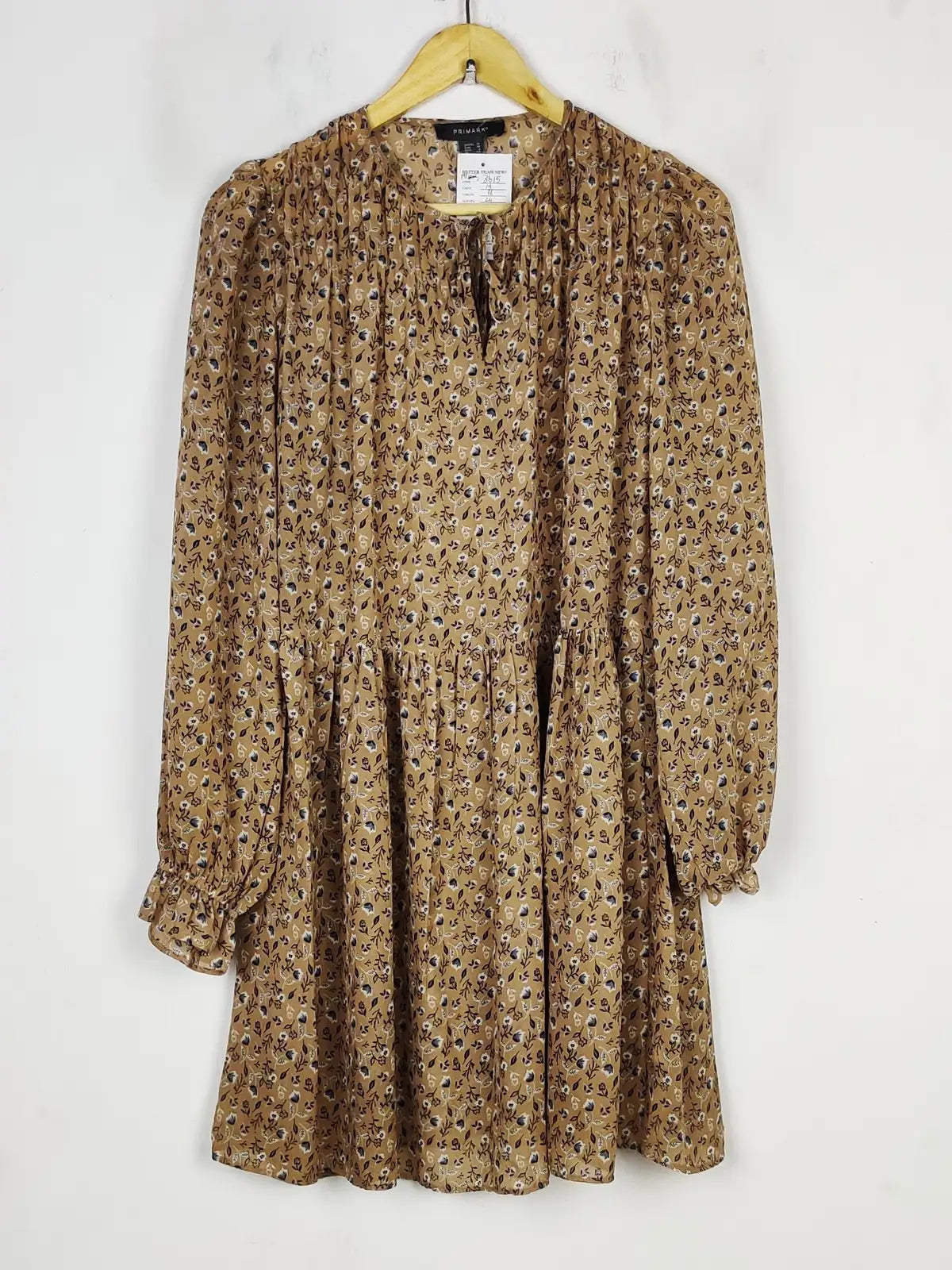 Buy online pre-used pre-loved 100% authentic & Original branded Primark (MF-3615) available in Pakistan. Top international brands avilable.