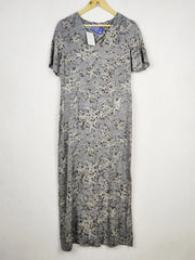 Buy online pre-used pre-loved 100% authentic & Original branded Monsoon (MF-3737) available in Pakistan. Top international brands avilable.