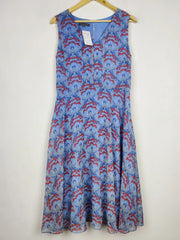 Buy online pre-used pre-loved 100% authentic & Original branded Laura Ashley (MF-3760) available in Pakistan. Top international brands avilable.