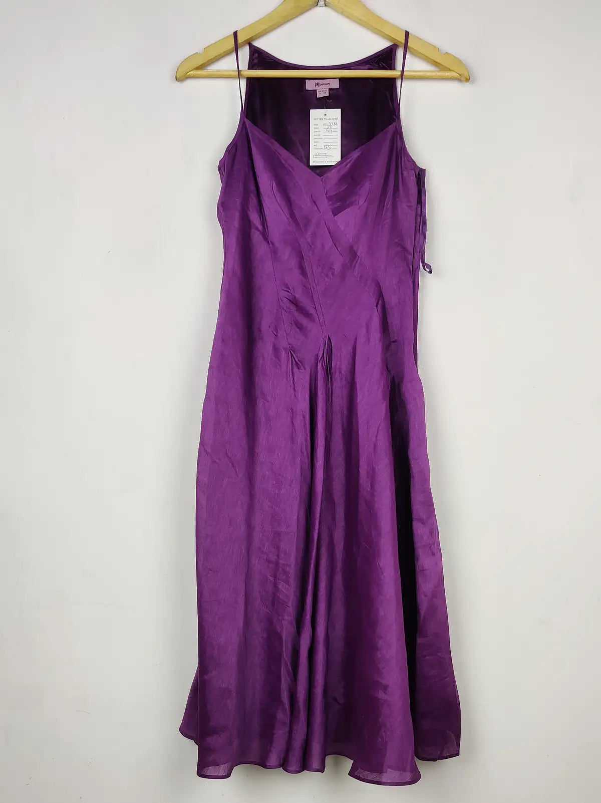 Buy online pre-used pre-loved 100% authentic & Original branded Monsoon (MF-3798) available in Pakistan. Top international brands avilable.
