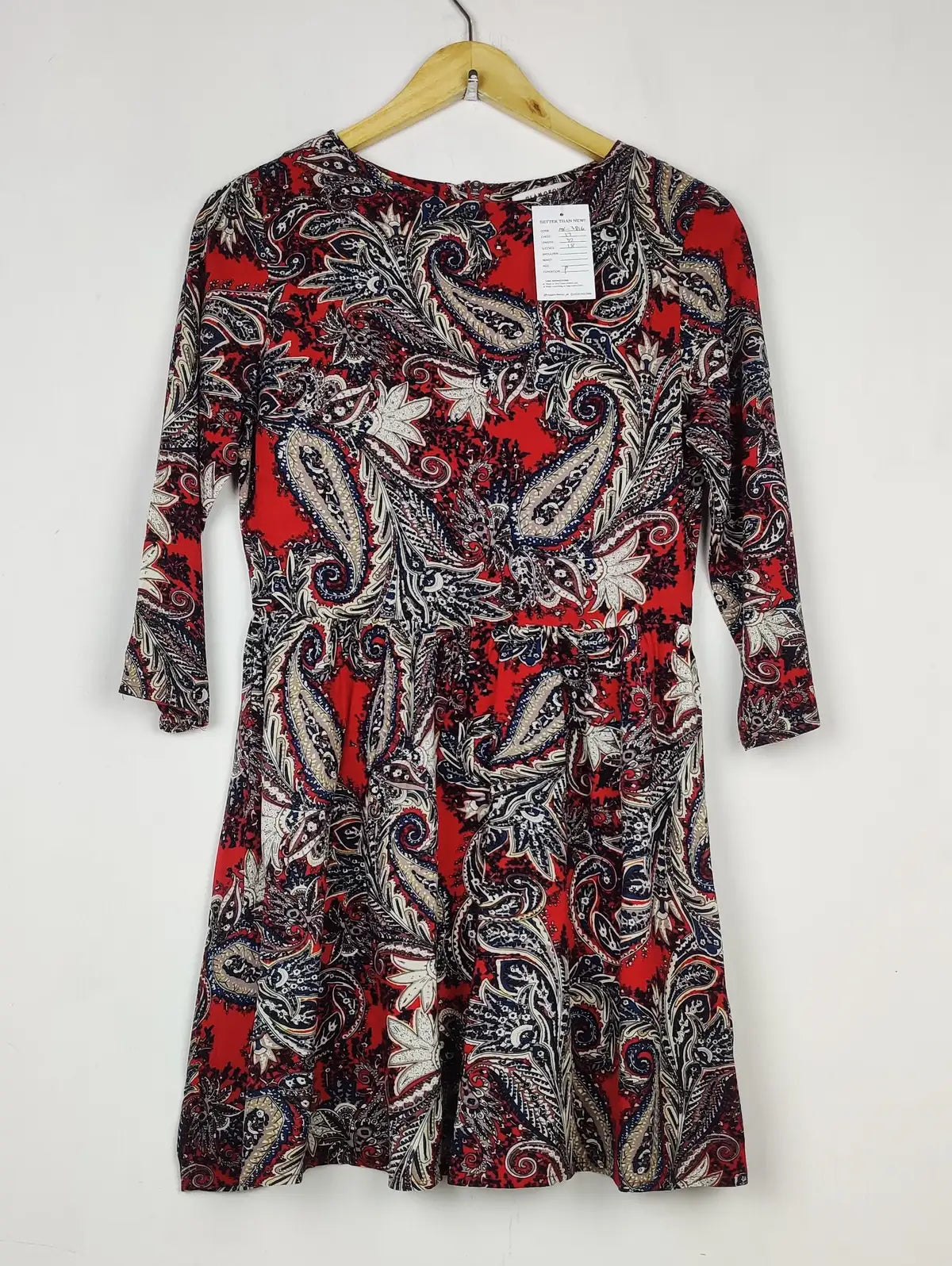 Buy online pre-used pre-loved 100% authentic & Original branded Glamorous (MF-3816) available in Pakistan. Top international brands avilable.