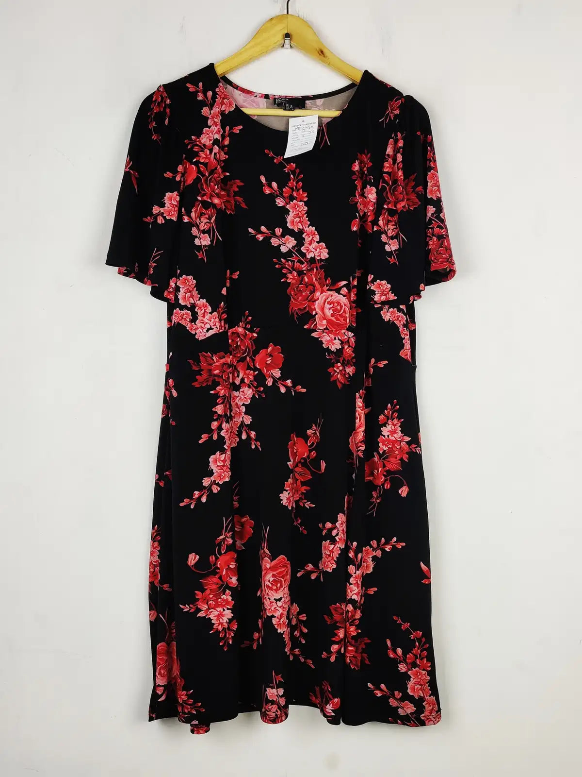Buy online pre-used pre-loved 100% authentic & Original branded Friend Like These (MF-3950) available in Pakistan. Top international brands avilable.