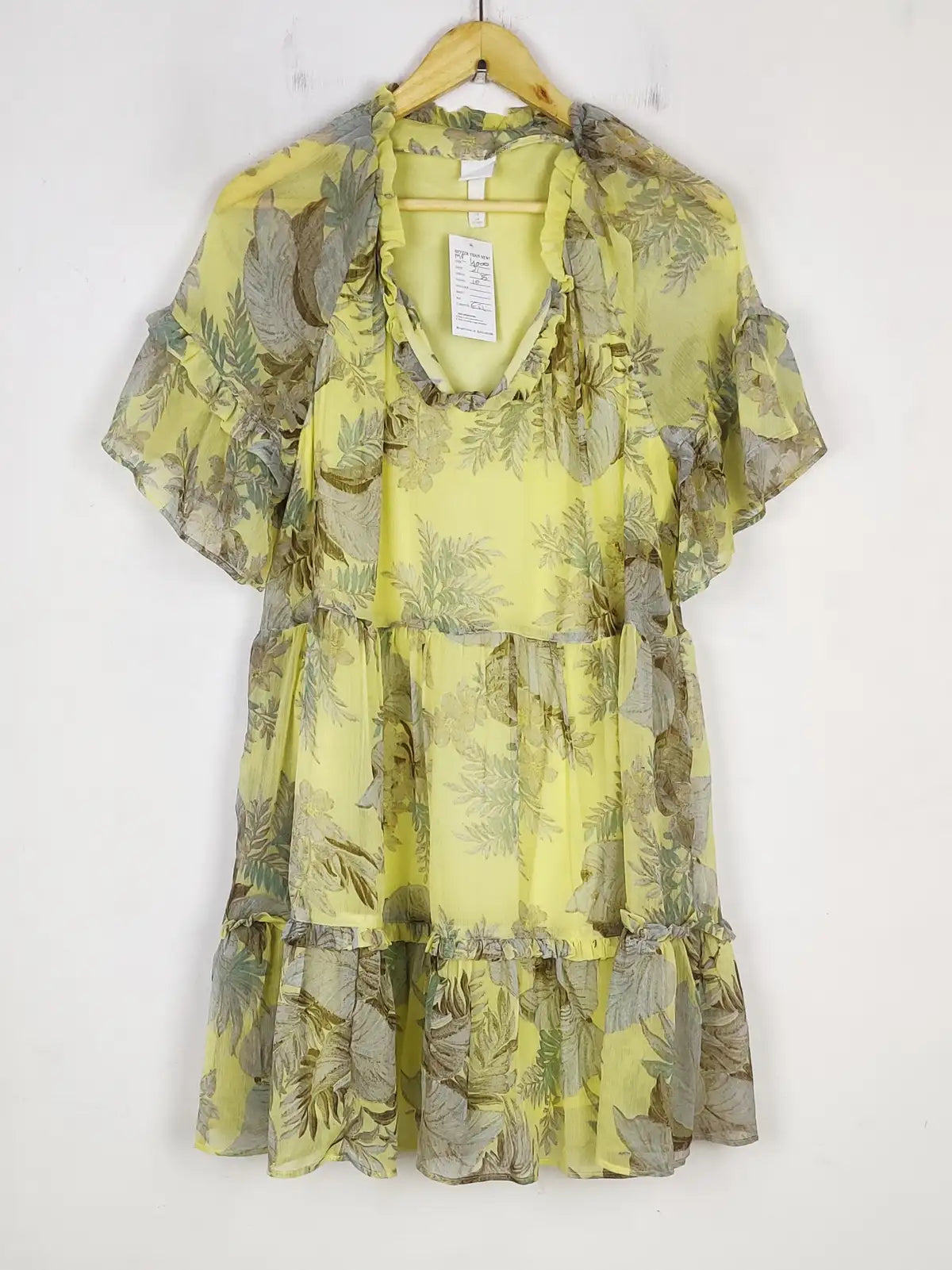 Buy online pre-used pre-loved 100% authentic & Original branded H&M (MF-4000) available in Pakistan. Top international brands avilable.