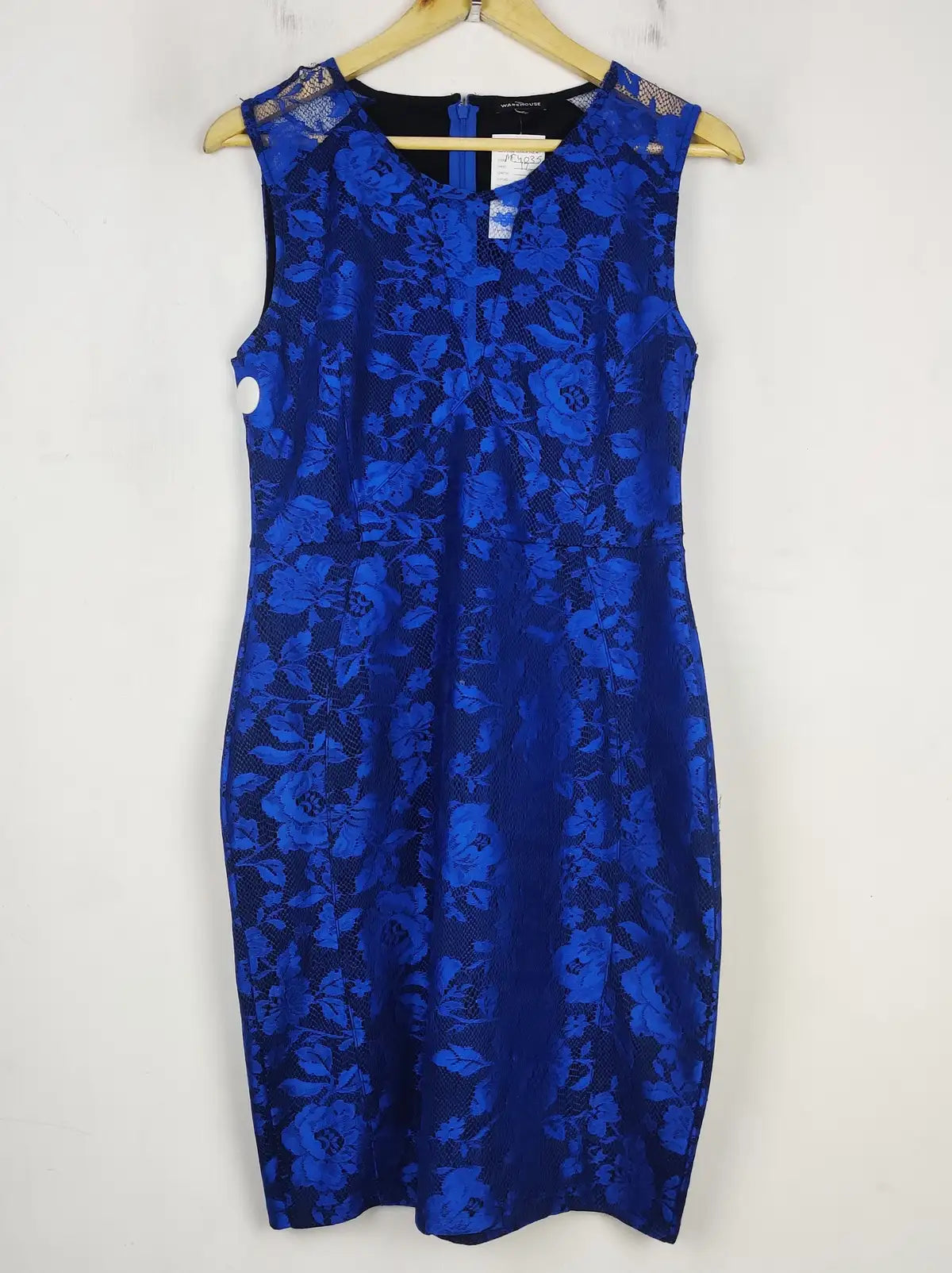 Buy online pre-used pre-loved 100% authentic & Original branded Warehouse (MF-4035) available in Pakistan. Top international brands avilable.