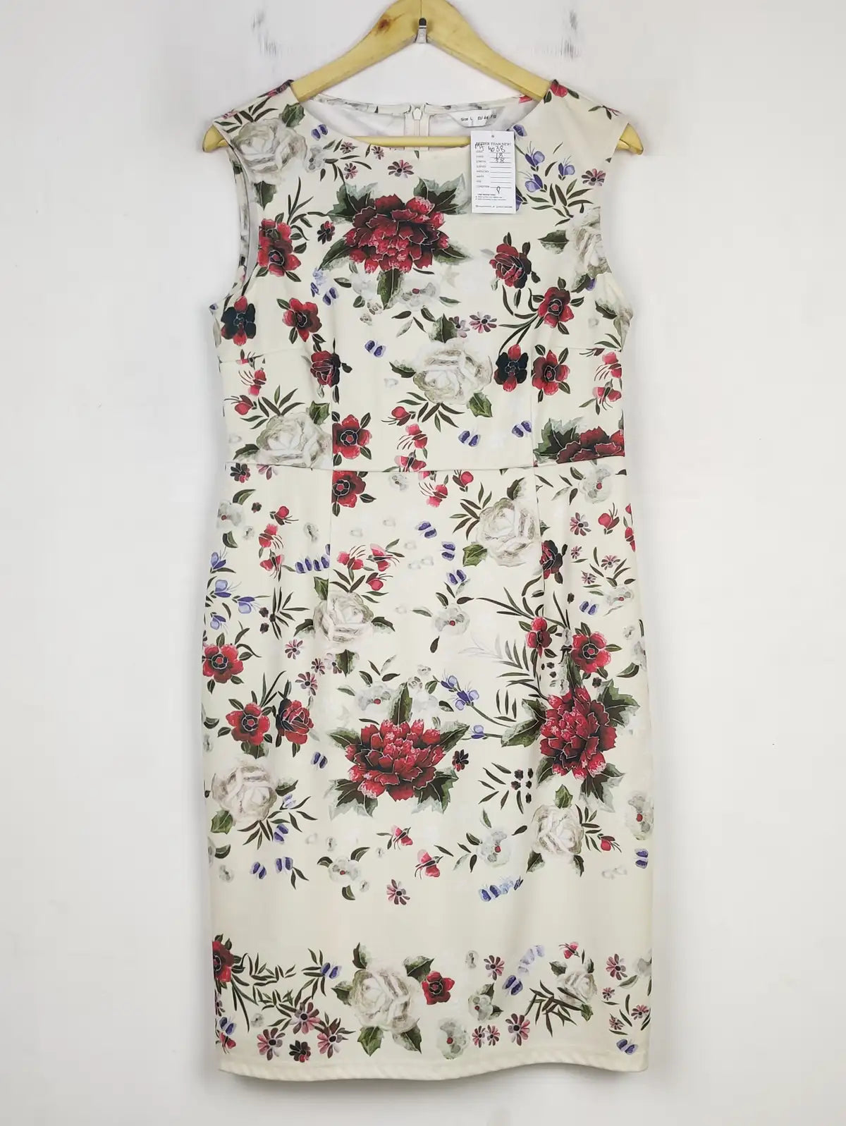 Buy online pre-used pre-loved 100% authentic & Original branded Unknown Brand (MF-4038) available in Pakistan. Top international brands avilable.